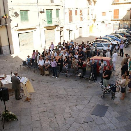 La Vucciria Di Guttuso Bed & Breakfast Palermo Bagian luar foto