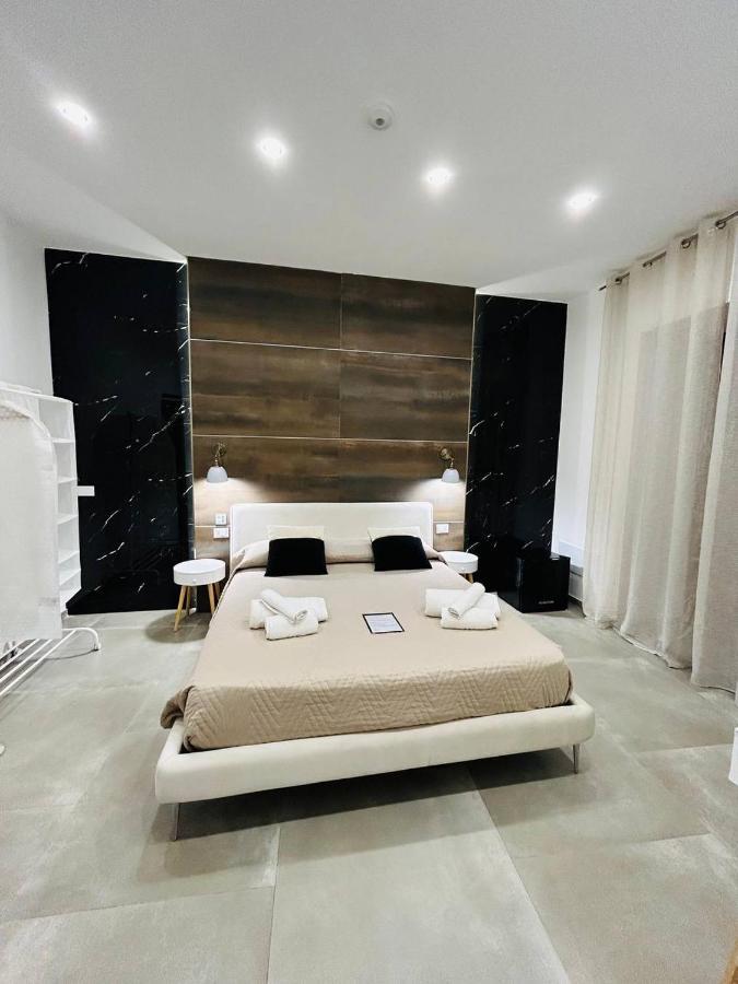 La Vucciria Di Guttuso Bed & Breakfast Palermo Bagian luar foto