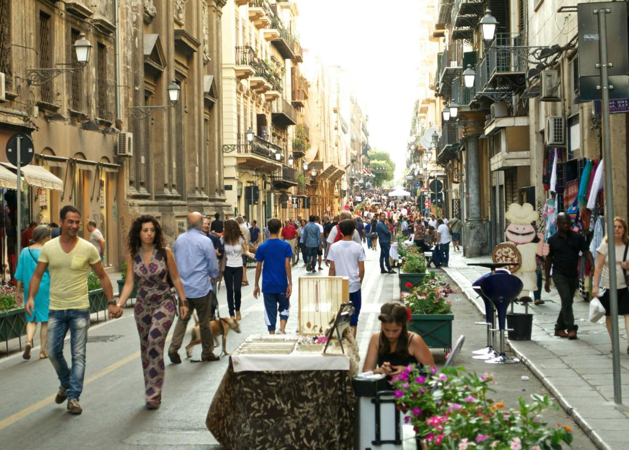 La Vucciria Di Guttuso Bed & Breakfast Palermo Bagian luar foto